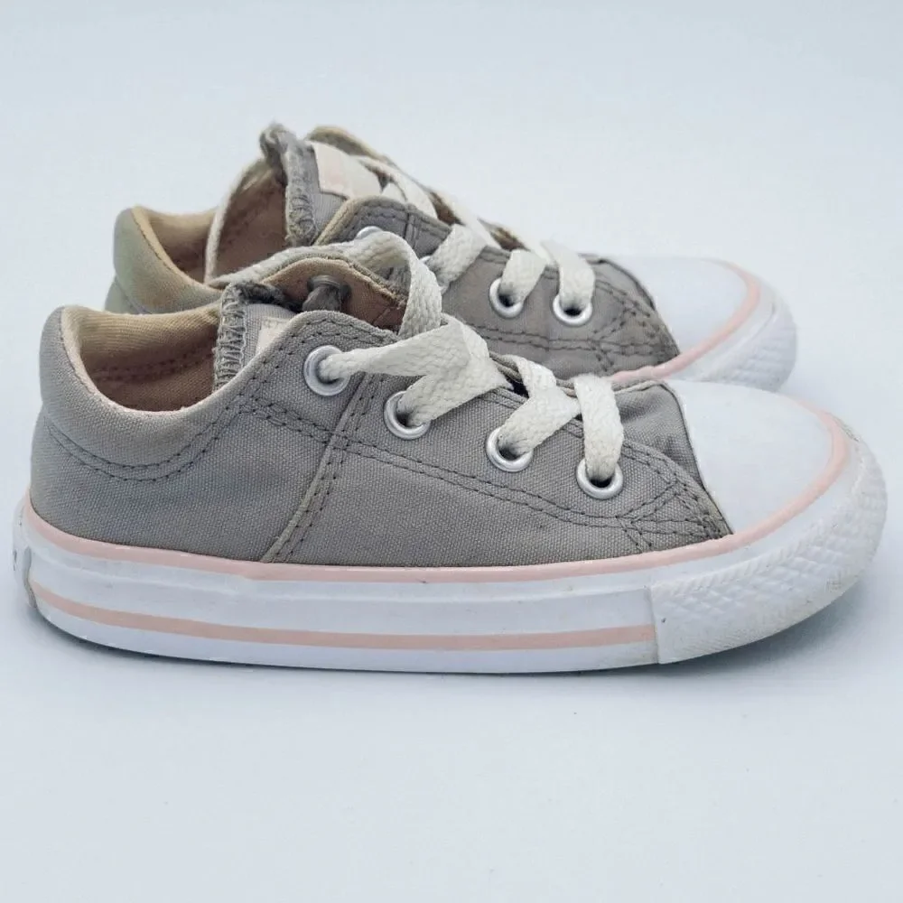 Infant Size 7 Converse All Stars